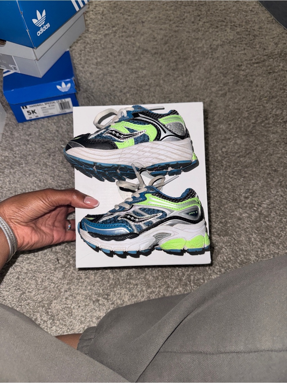 Saucony Omni 9 kids blue/green 5c